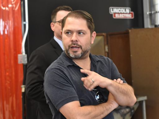 Concerned about job displacement, Ruben Gallego talks up college tech training programs