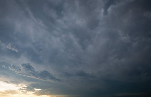 Severe storms barrel across Minnesota overnight, leaving thousands without power