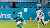 Tua Tagovailoa, Tyreek Hill link up for 51-yard bomb on first play together as Dolphins