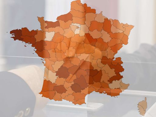 Élections législatives 2024 : la participation, en forte hausse à 17h, vers un record au 21e siècle