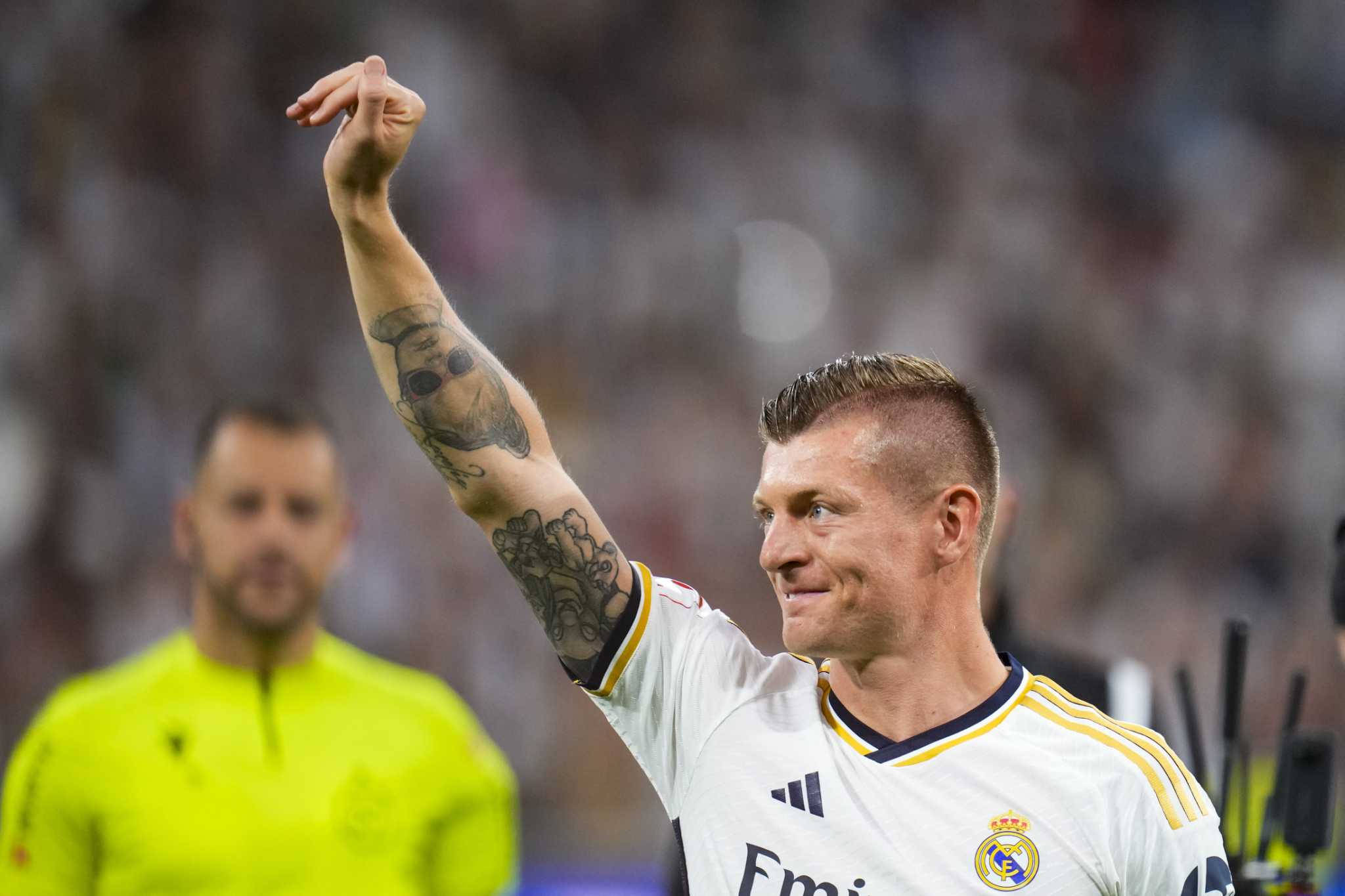 Madrid draws with Betis with likely starters for Champions League final and Kroos says farewell