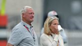 Browns owner Jimmy Haslam has agreement to purchase share of Milwaukee Bucks, report says