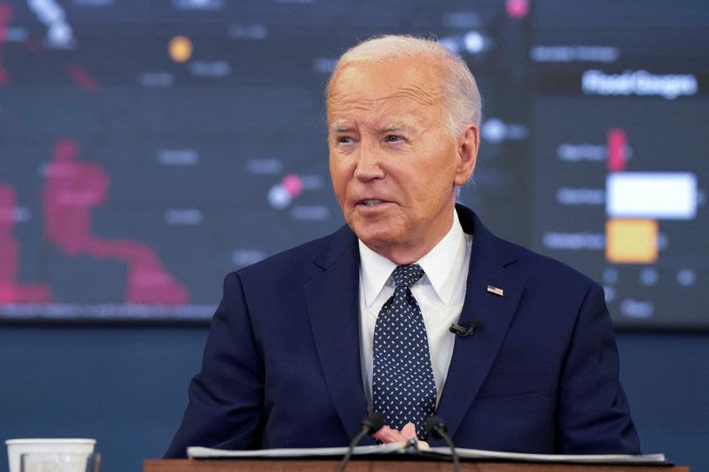 Biden to reassure governors as Democratic kingmaker floats 'mini-primary' if he leaves race