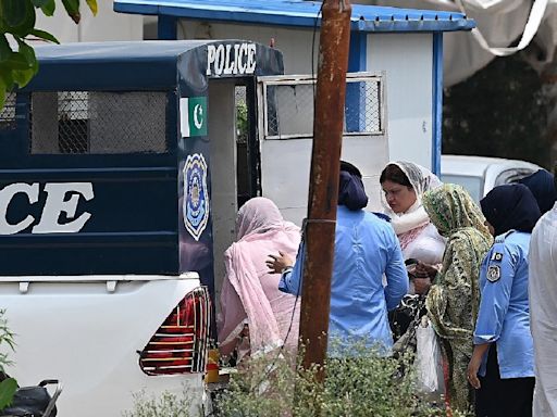 Ex-Pakistan PM Imran Khan’s PTI’s Headquarters Raided, Top Leaders, Female Workers Arrested - News18