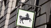 Exclusive-Lloyds to cut around 1,600 branch jobs in digital switch