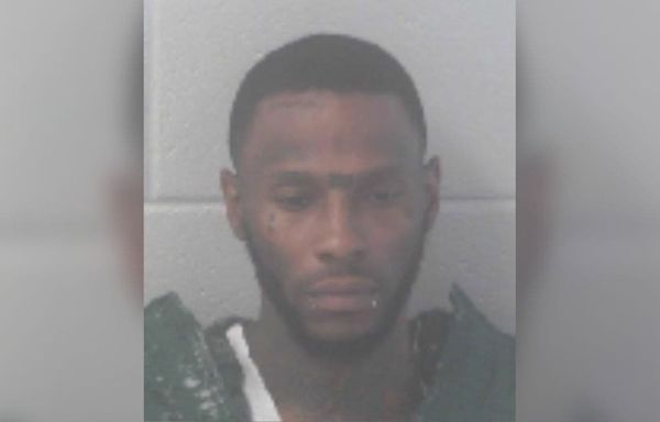 Inmate escapes from Newton County hospital