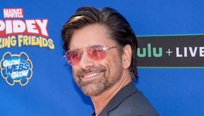 John Stamos' Son Billy Adorably Joins Him on Drums During Beach Boys Concert