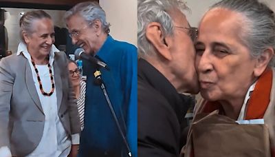 Caetano Veloso compartilha o ensaio dele com Maria Bethânia para a estreia da turnê, em agosto