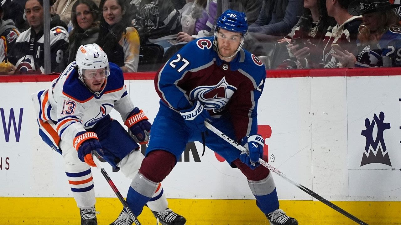 Drouin returns from injury for Game 4, fills void for Avs on heels of Nichushkin suspension