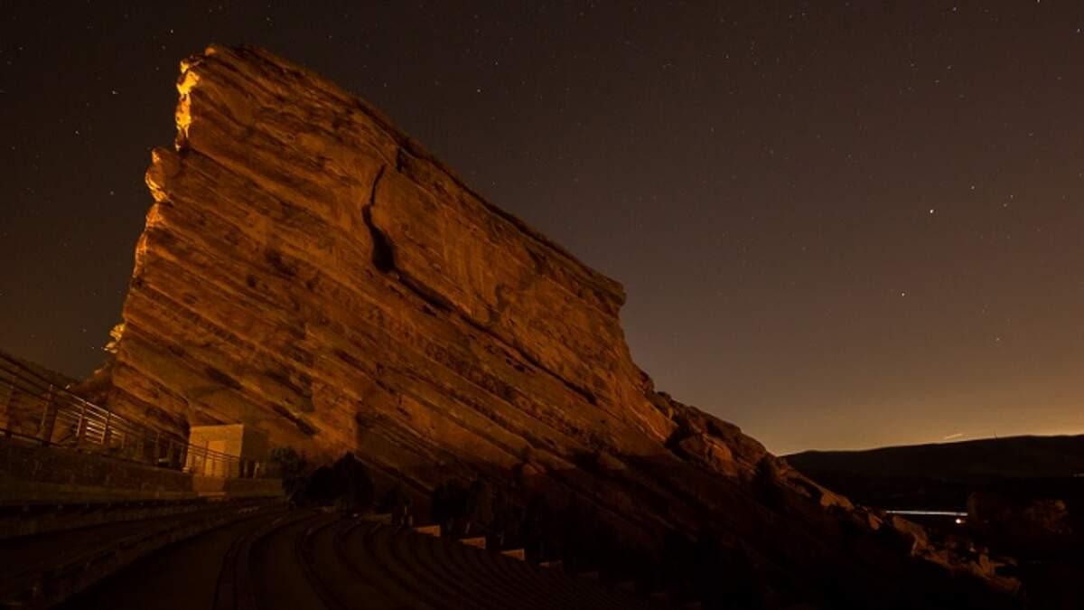 Red Rocks UFO Witness Comes Forward with New Details on Mass Sighting | News/Talk 1130 WISN | Coast to Coast AM with George Noory