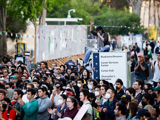 Backlash hits UC San Diego day after police raid pro-Palestinian encampment