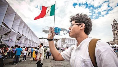 Ola de Calor en México: ¿Cuáles son las mejores marcas de agua embotellada, según Profeco?