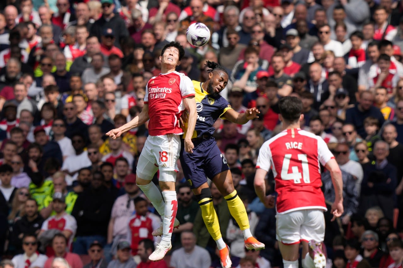 Arsenal keeps up Premier League title push with 3-0 win over Bournemouth