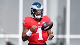 Jalen Hurts participated in Thursday’s practice ahead of Eagles matchup vs. Saints