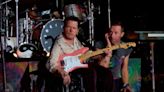 Espectacular show de Coldplay en Glastonbury con Michael J. Fox como invitado de lujo