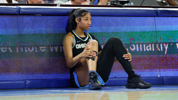 Angel Reese's Courtside Moment With Chicago Sky Coach Goes Viral