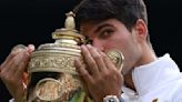 Alcaraz derruba Djokovic e é bicampeão de Wimbledon