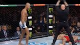 The Cuban Missile Crisis es derrotado en la UFC con varios cohetes del Robocop brasileño