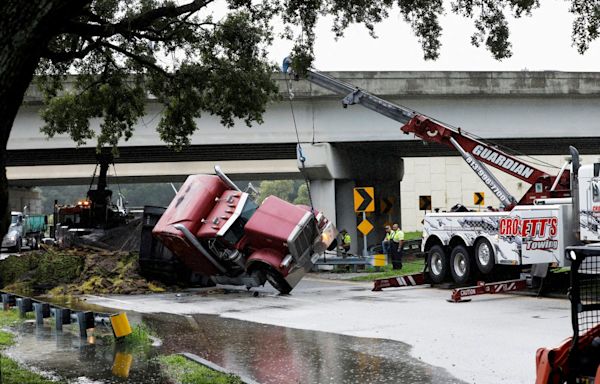 Tropical storm Debby live updates: Six killed after storm makes landfall in Florida as hurricane