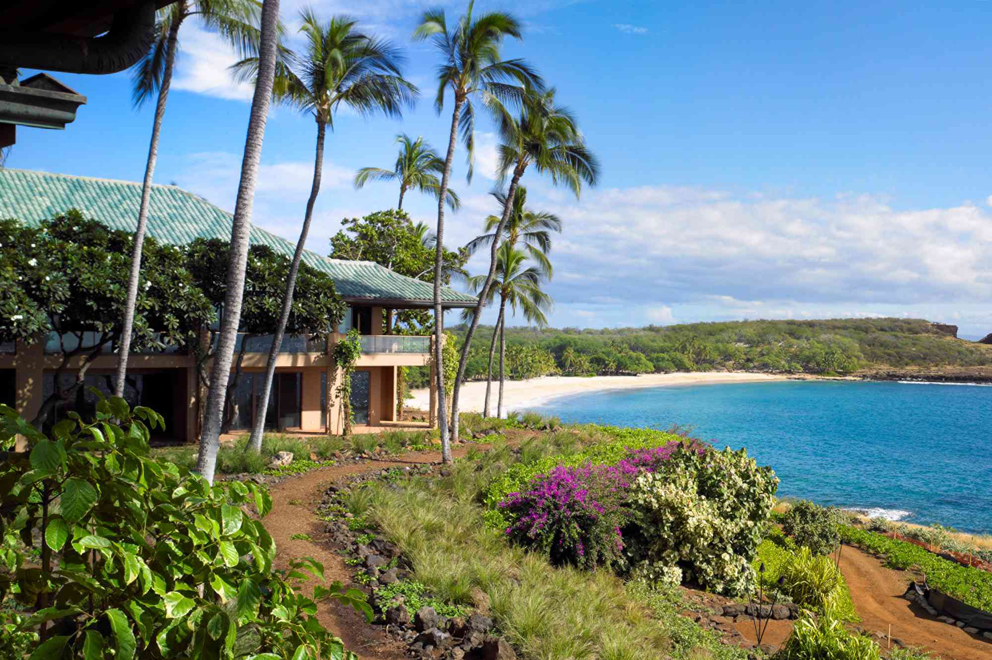 T+L Readers Love This Exclusive Resort Set on One of Hawaii's Most Secluded Islands — Read Our Review