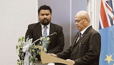 Australia and Tuvalu strike new security deal that eases the tiny nation’s sovereignty concerns | Texarkana Gazette