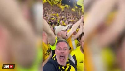 Carragher se contagia de la locura: Así vibró en Dortmund