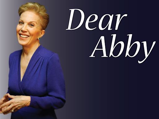 Dear Abby: An old high school love is consuming my thoughts