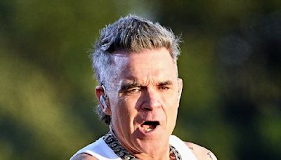 Robbie Williams reignites feud with Noel Gallagher at BST concert