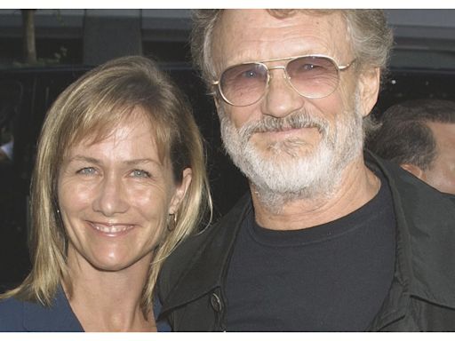 Kris Kristofferson's Wife of 41 Years, Kids Release Emotional Statements After His Death