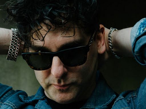 Low Cut Connie Teams with Little Steven For Remix of 'ARE YOU GONNA RUN?'