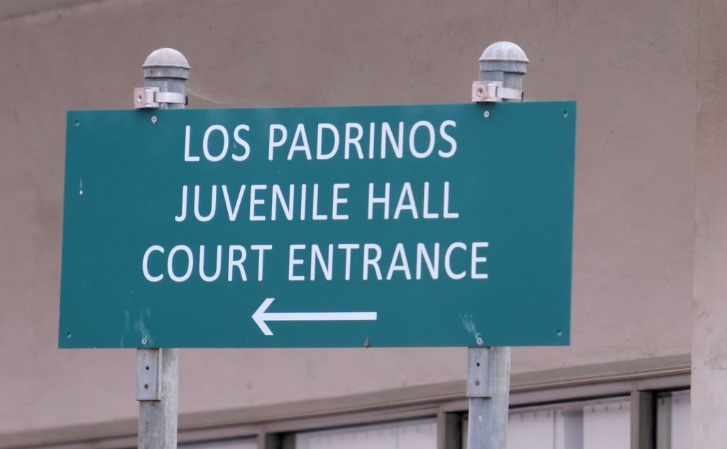 Attorneys, social workers endure long waits to see LA County detainees in juvenile hall