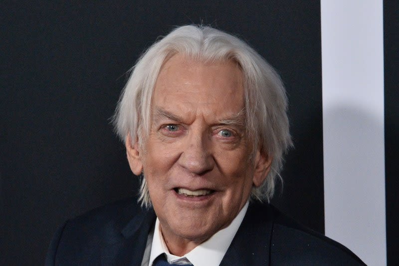'M*A*S*H,' 'Hunger Games' actor Donald Sutherland dies