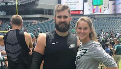 Jason Kelce y su esposa terminan en una bochornosa pelea con una mujer: ¿Cómo sucedió?