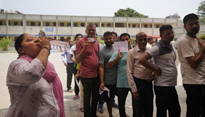 Nueva Delhi vota bajo un calor abrasador en las maratónicas elecciones legislativas