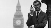 George Lazenby, el fugaz James Bond que nunca había actuado, se volcó al LSD y terminó su carrera cancelado