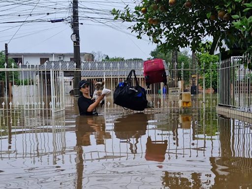 Brazil’s floods smashed through barriers designed to keep them out, trapping water in for weeks — and exposing social woes