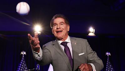 Steve Garvey’s amateurish Senate campaign has no chance against Adam Schiff