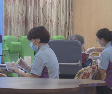 本地護理員稱外勞可「幫輕」工作量 有院舍憂配額不足促當局上調