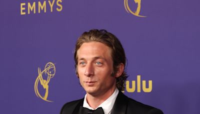 Here’s Jeremy Allen White Looking Dreamy in a Tux at the 2024 Emmys