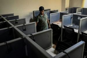 Internet blackout paints dark picture for Bangladesh call centres | Fox 11 Tri Cities Fox 41 Yakima