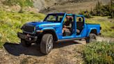 2024 Jeep Gladiator Debuts With 12.3-Inch Touchscreen, New Grille, Tech Updates