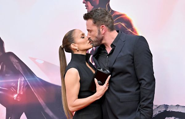 Jennifer Lopez and Ben Affleck 'Not Paying Attention to Outside Hate'