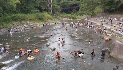 【親子旅遊】桃園宇內溪戲水區，親子同樂清涼一「夏」！