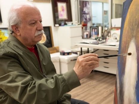 Toronto artist says he lost $2M in stolen paintings, forged mortgage to alleged fraudster killed last week | CBC News