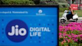 Reliance Jio leads in new mobile users, Airtel gains ground; Vodafone Idea continues decline: TRAI data - ET Telecom