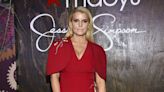 Jessica Simpson tunes out 'destructive noise' after Pottery Barn ad raises eyebrows