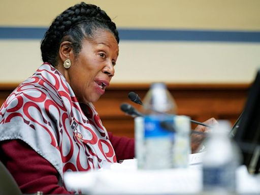 Harris to eulogize US representative Sheila Jackson Lee