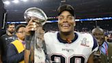 SB champ Trey Flowers reunites with Patriots in free agency