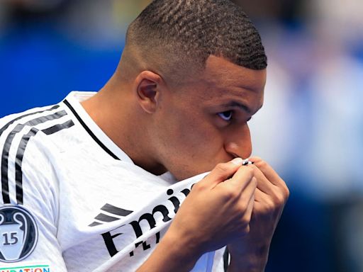 Mbappé emula a Cristiano Ronaldo y repite su famosa frase: "¡1, 2 y 3... Hala Madrid!"