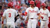 Phillies defeat the Padres 9-2